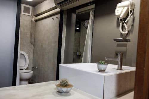 Quadruple Room with Private Bathroom