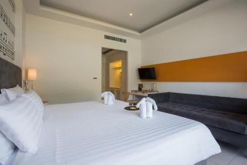 Classic Deluxe Double Room