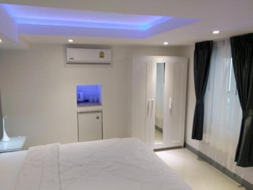 Three-Bedroom Apartment with Sea View