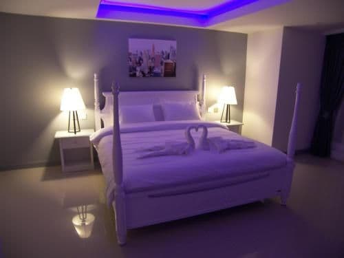 Three-Bedroom Apartment with Sea View