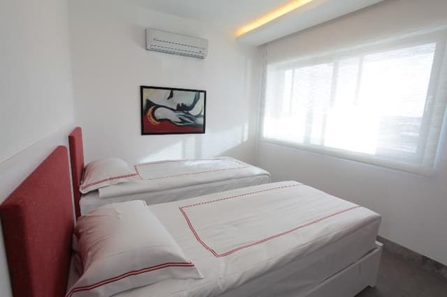 APARTMENT THREE BEDROOMS TWO BATHROOMS