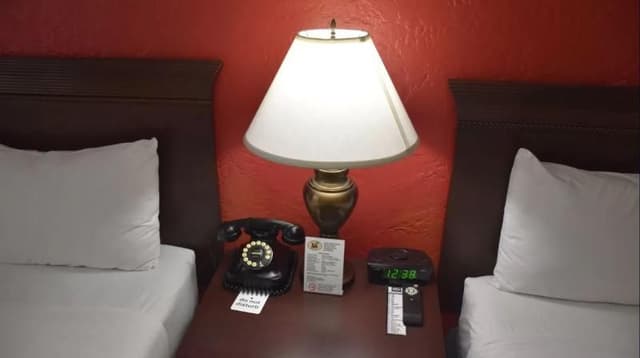 DOUBLE TWO DOUBLE BEDS