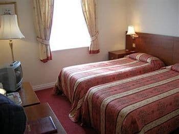 The Emmbrook Inn