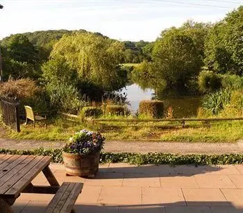 Three Wells Hotel