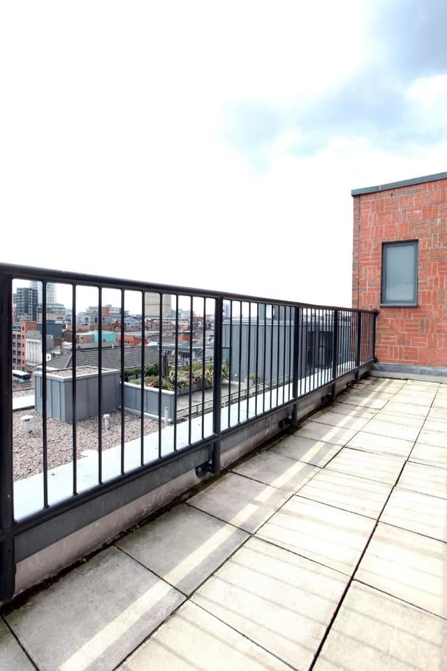 APARTMENT CAPACITY 8 TWO BEDROOMS