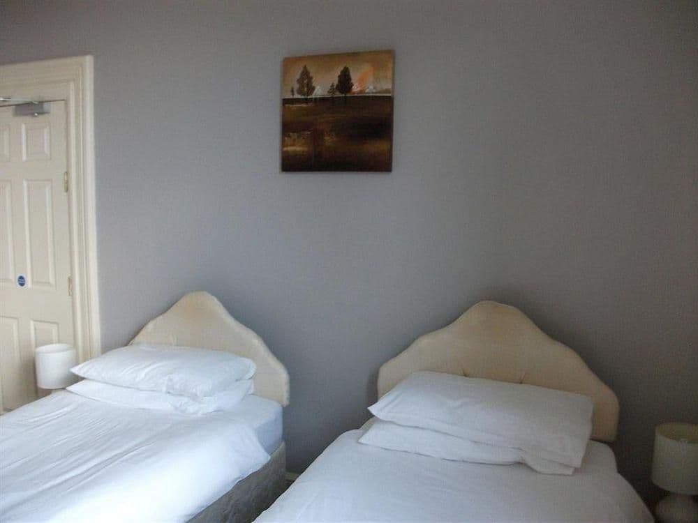 Townhouse Bed & Breakfast