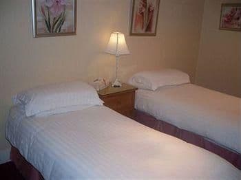 Broadlands Guest House Broadlands Guest House