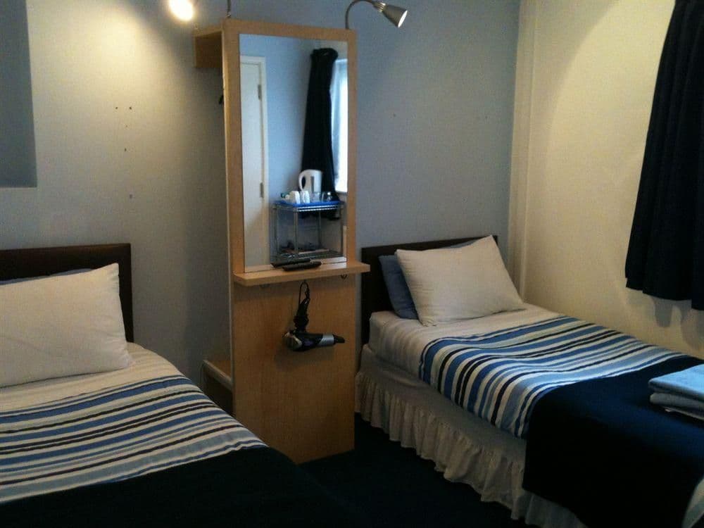 The Old Dairy Guest House Liverpool
