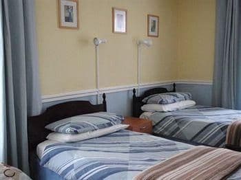 Old Pier Guest House