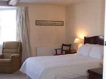 Rounceval House Hotel Rounceval House Hotel