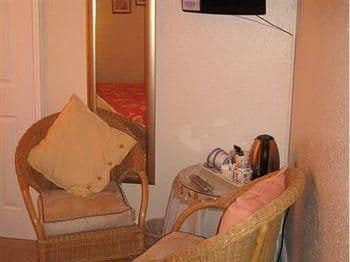 Copperfields Vegetarian Guest House
