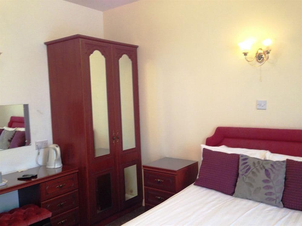 3 Tuns Coaching Inn