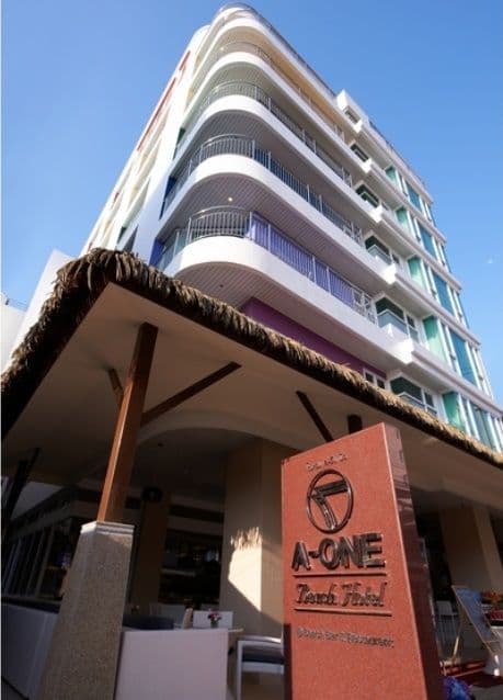 โรงแรมพัทยาซีวิว โรงแรมพัทยาซีวิว