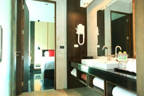 Pavilion Pool Residence