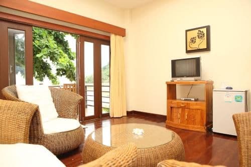 Villa - Beach Front