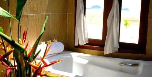 Villa - Beach Front