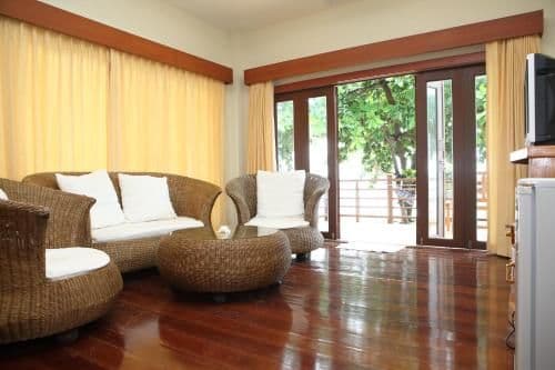 Villa - Beach Front