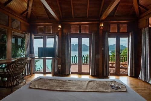 Grand Deluxe Villa with Sea View