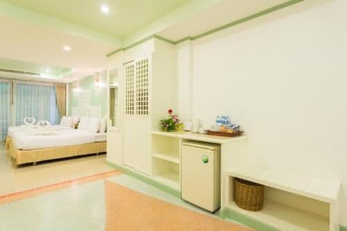 Family Room (4 Adults)
