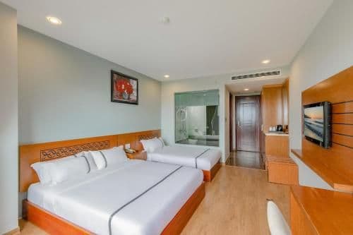 Family Room with Sea View