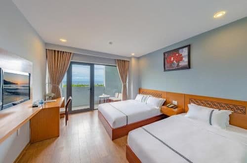 Twin Room with Balcony