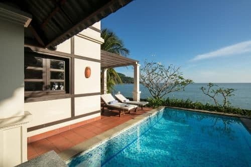 One-Bedroom Beachfront Villa