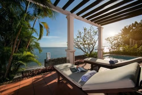 One-Bedroom Beachfront Villa