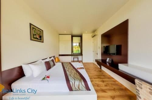 Two-Bedroom Apartment with Garden View