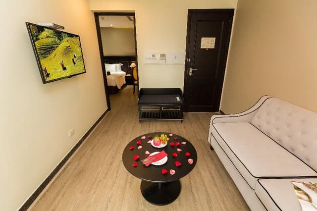 SUITE LUXURY