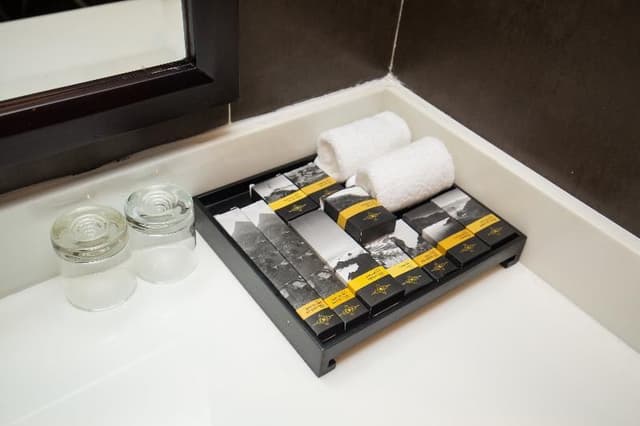 SUITE LUXURY