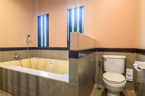 Deluxe Hideaway