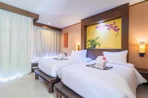 Pool Access Room