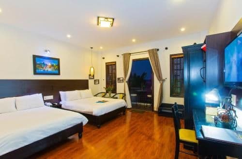 Deluxe Twin Room with River View