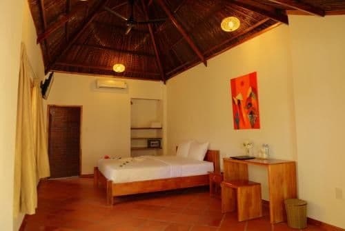 Deluxe Bungalow with Garden View