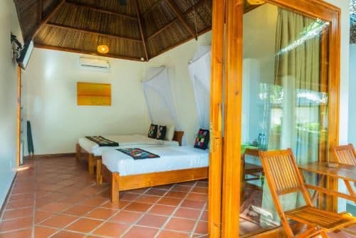 Deluxe Bungalow with Garden View