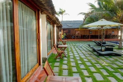Bungalow - Beach Front