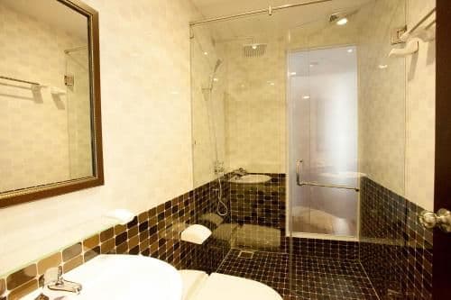 Suite with City View