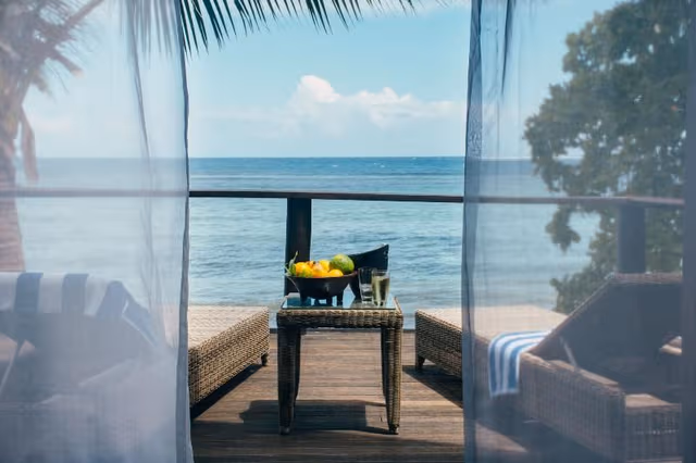 VILLA BEACH FRONT