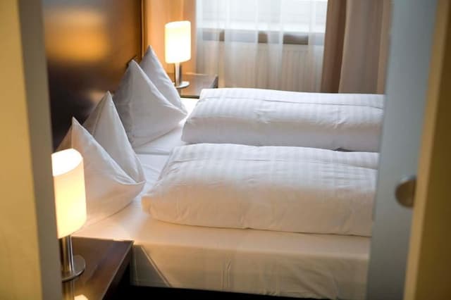 DOUBLE COMFORT