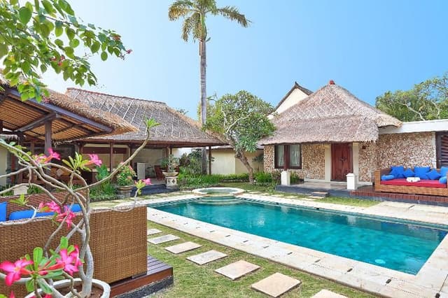 VILLA TWO BEDROOMS WITH PRIVATE POOL
