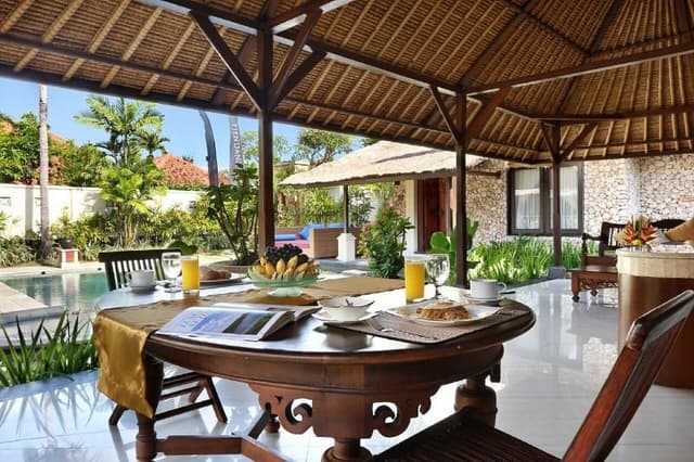 VILLA TWO BEDROOMS WITH PRIVATE POOL