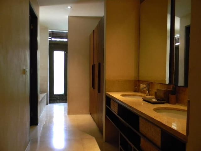 VILLA THREE BEDROOMS