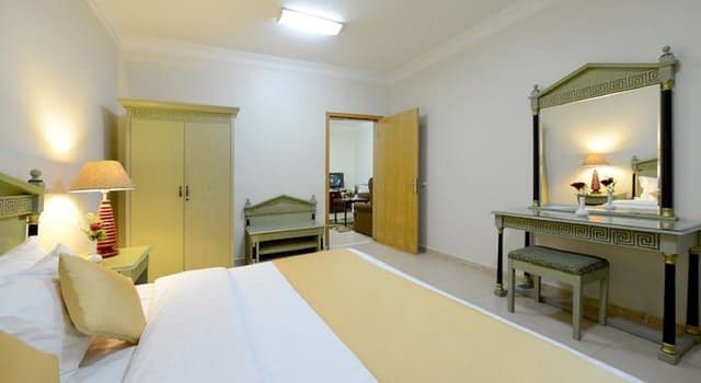 SUITE TWO BEDROOMS