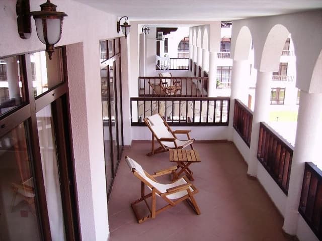APARTMENT POOL VIEW ONE BEDROOM