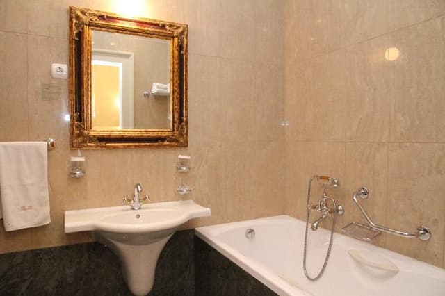SUITE STANDARD
