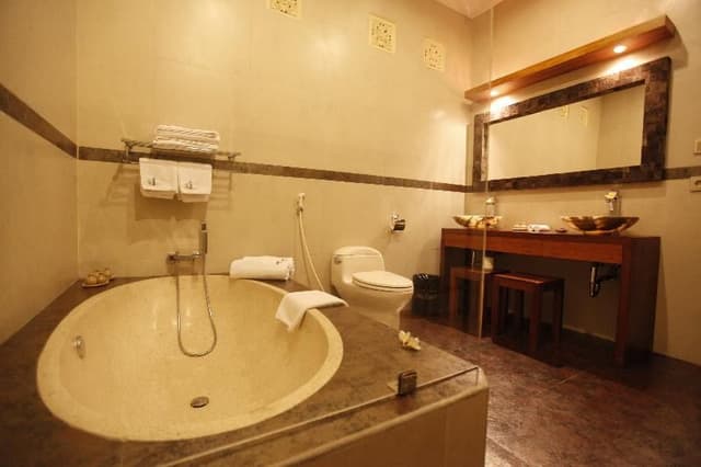 SUITE TWO BEDROOMS