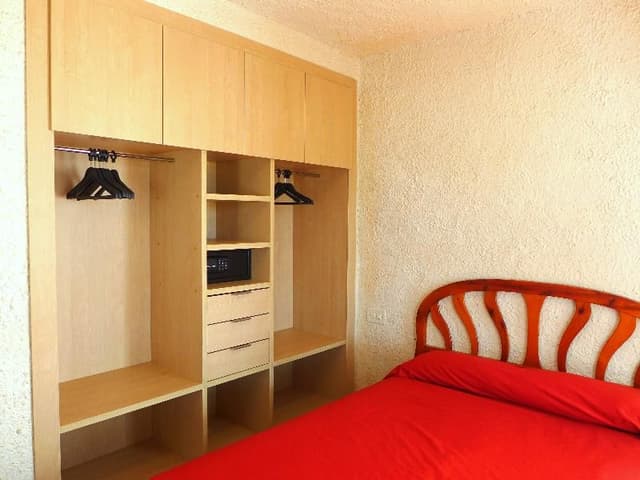 APARTMENT CAPACITY 6 TWO BEDROOMS