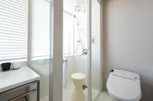 Single Room - Non-Smoking
