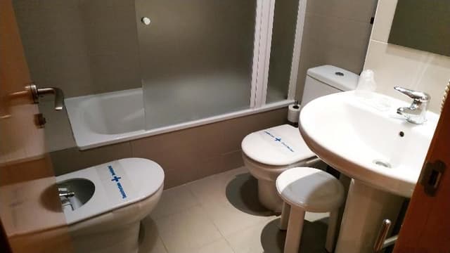 SUITE CAPACITY 4