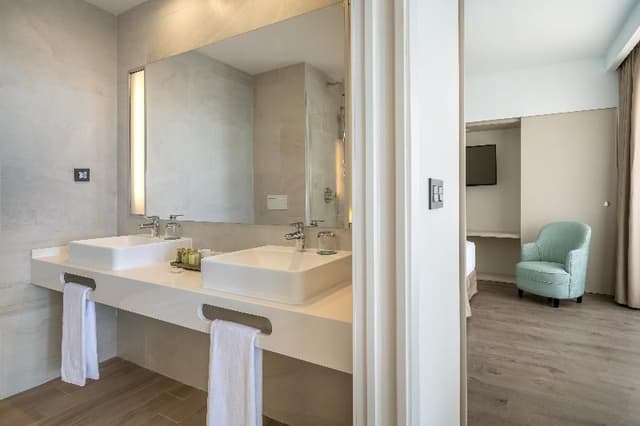 JUNIOR SUITE SEA VIEW